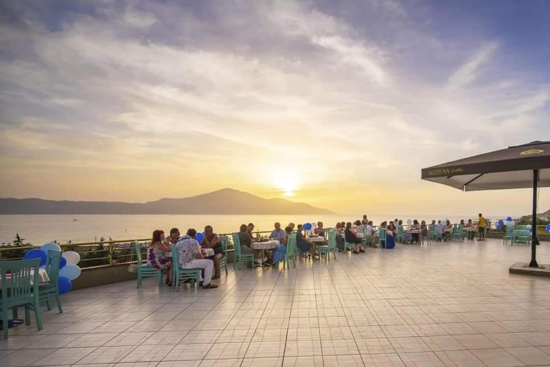Hotel Princess Jerolda โอริคูม ภายนอก รูปภาพ